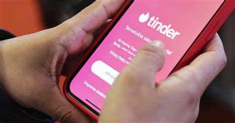 julkkisten tinder|Tällainen on Tinderin lähes 500 euroa kuukaudessa maksava ...